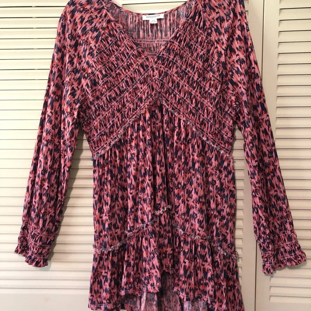 BeachLunchLounge Collection Long Sleeve Ladies Tunic Top Size Large.